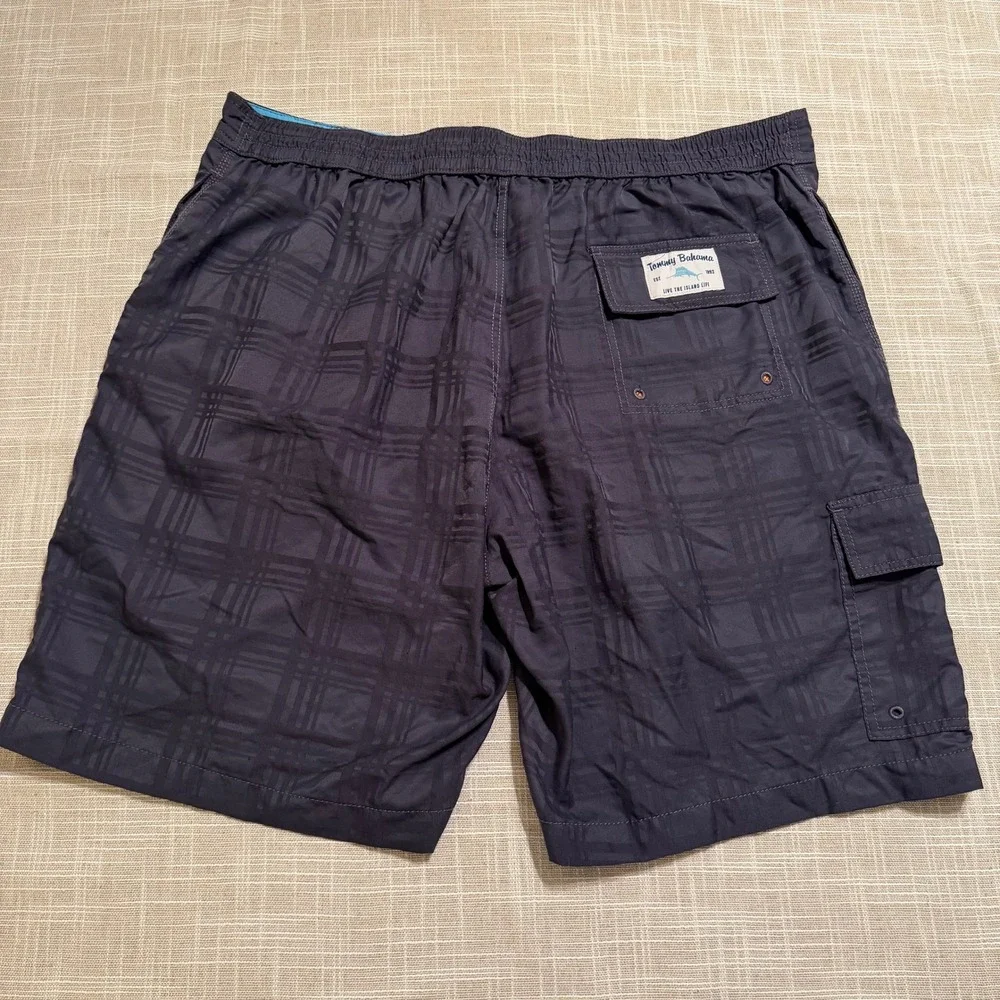 Tommy Bahama Mens XL Gray Tonal‎ Plaid Mesh Lined Swim Trunks Board Shorts